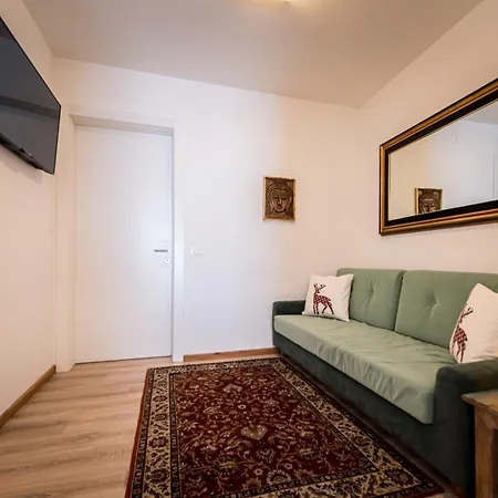 Garni B&B Am Schloss-2